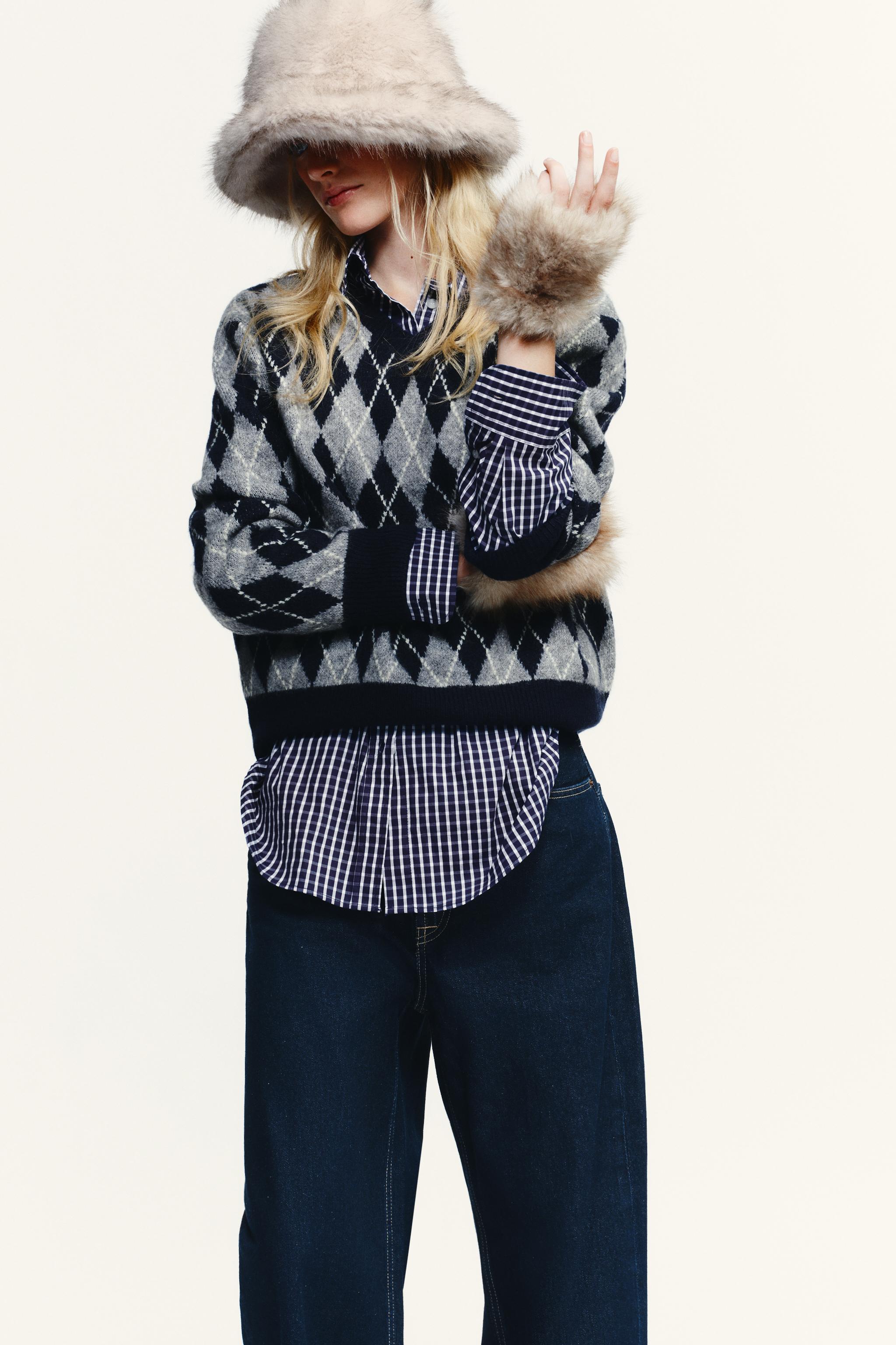 FAUX FUR SHORT MITTENS